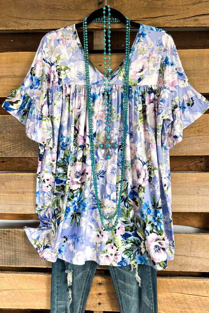 Following My Dreams Tunic - Lavender