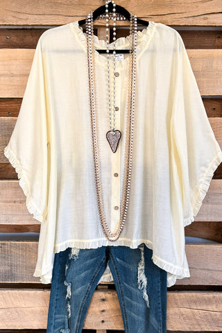 Common Ground Poncho - Ivory /Black