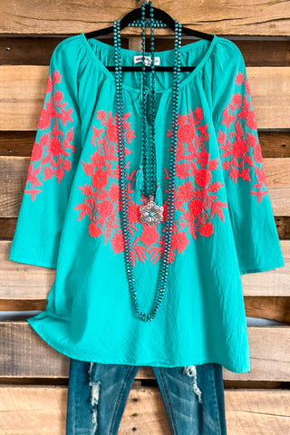 AHB EXCLUSIVE: Versions Of Yourself Tunic - Green