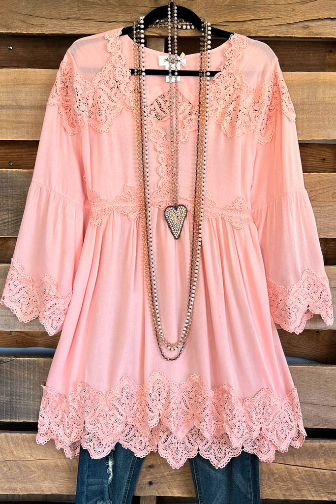 AHB EXCLUSIVE - The Most Beautiful Top - Pink