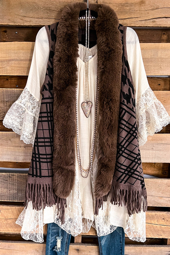 Dream On Poncho Vest - Mocha/Brown