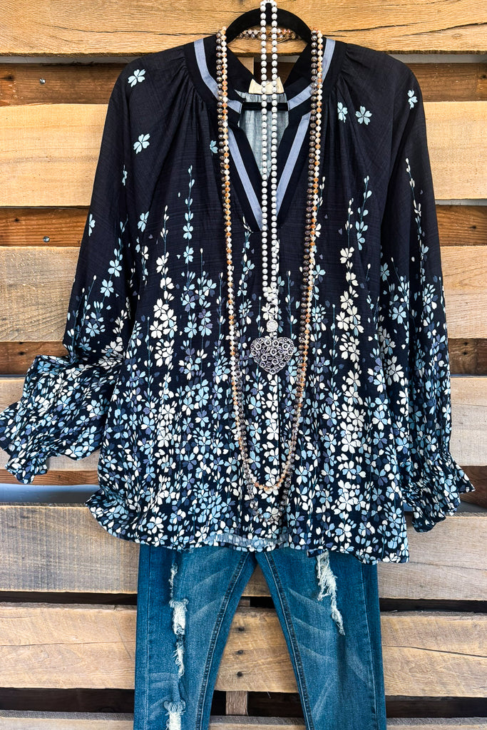 Lovely Truth Blouse - Black - LIMITED QUANTITY