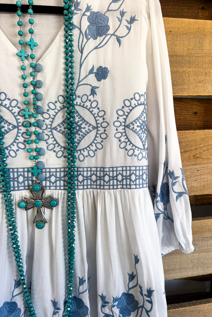 AHB EXCLUSIVE: Rose Garden Promises Dress - Ivory