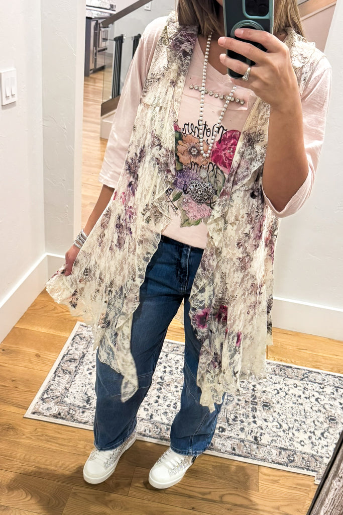 AHB EXCLUSIVE: Season Surprise Vest - Beige/Ch Floral