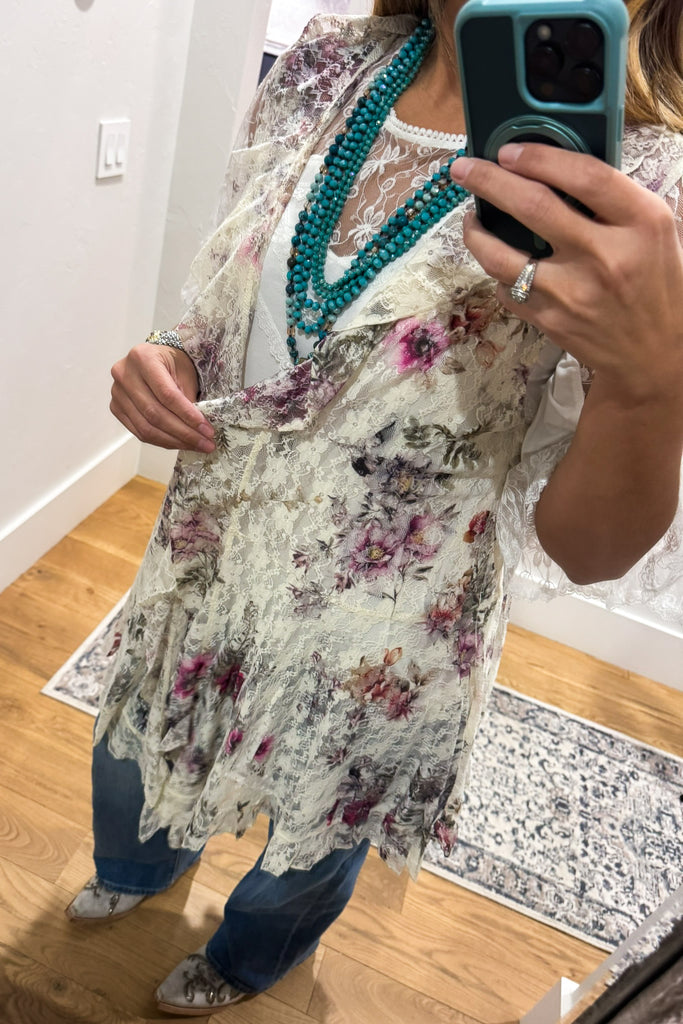 AHB EXCLUSIVE: Season Surprise Vest - Beige/Ch Floral