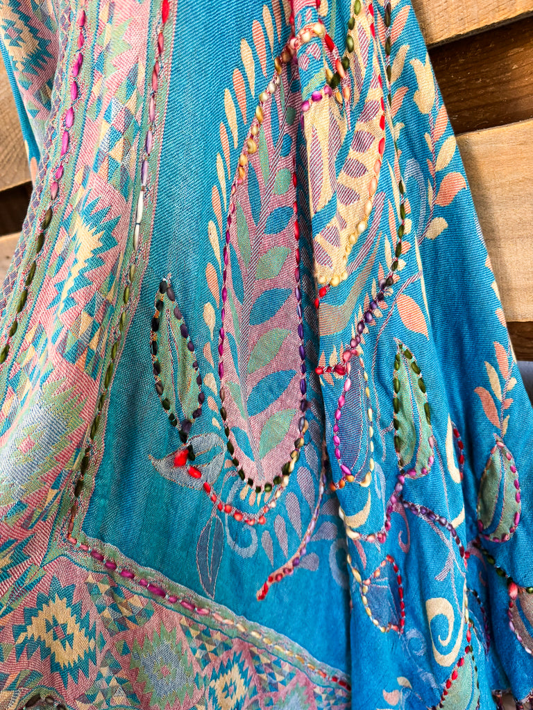 Playful Elegance Thick Stich Vest - Turquoise