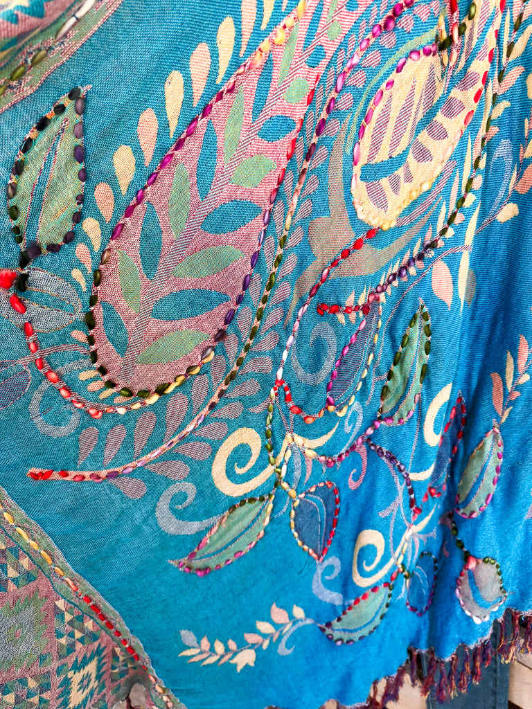 Playful Elegance Thick Stich Vest - Turquoise