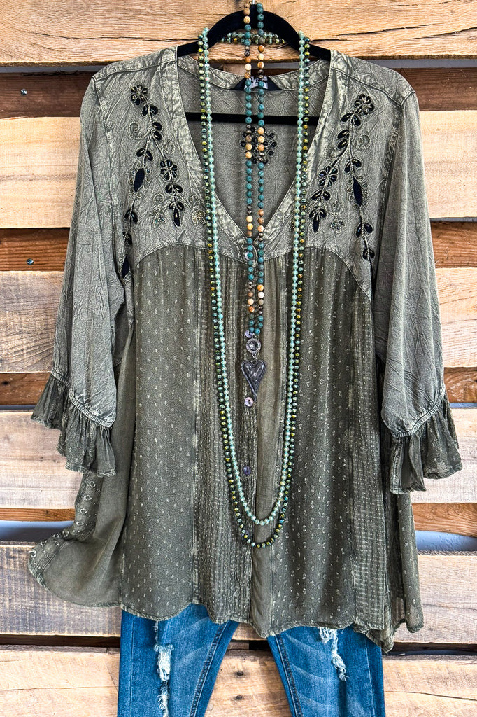 So In Love Blouse - Gravel