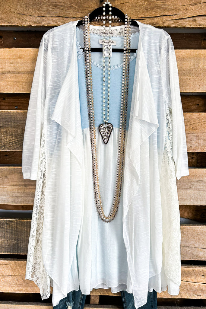 Simple Attraction Cardigan - White