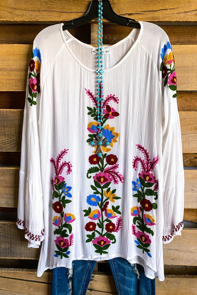 AHB EXCLUSIVE: Be The Inspiration Tunic - White - SALE