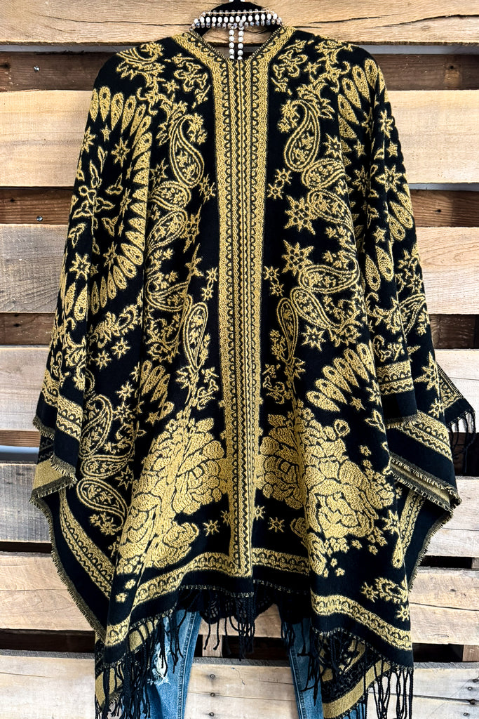 Trusting The Details Poncho - Black/Gold