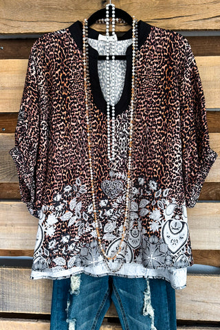 Countryside Escape Poncho - Lime  (Petite Length)