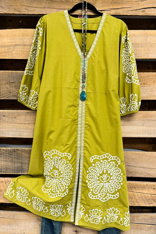 AHB EXCLUSIVE: I'll Be Loving You Dress - BG/Wine Fl