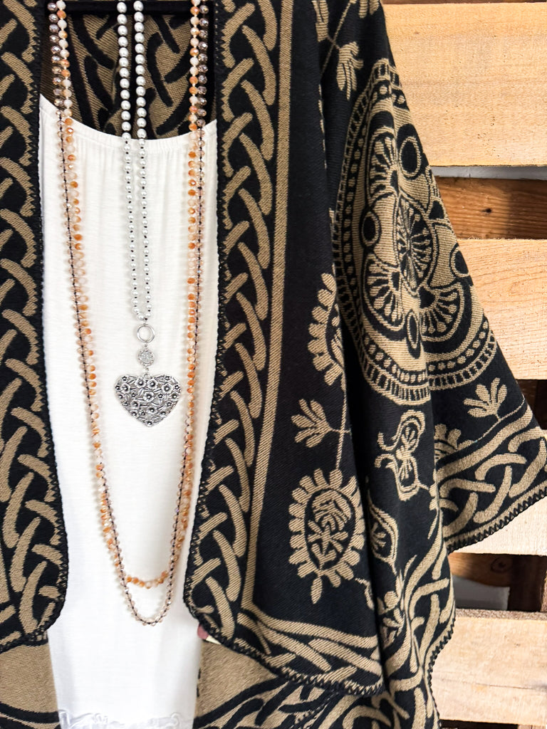 Gather Around Poncho - Black