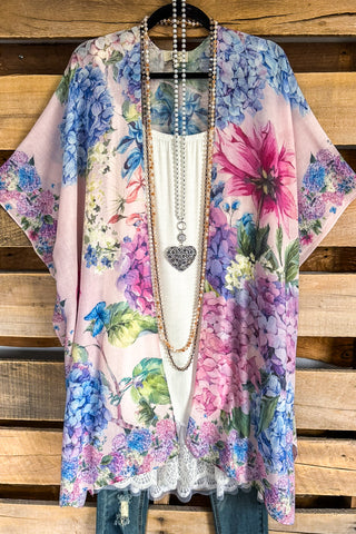 AHB EXCLUSIVE: Wild Thing Kaftan - Ivory