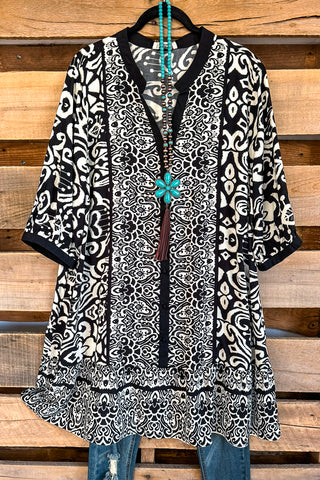 Mandala Print Oversided Kimono - Gray