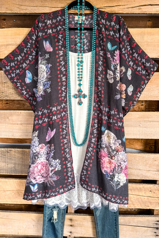 AHB EXCLUSIVE: Wild Thing Kaftan - Ivory