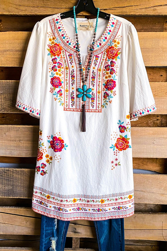 AHB EXCLUSIVE: In The Garden Tunic - Ivory