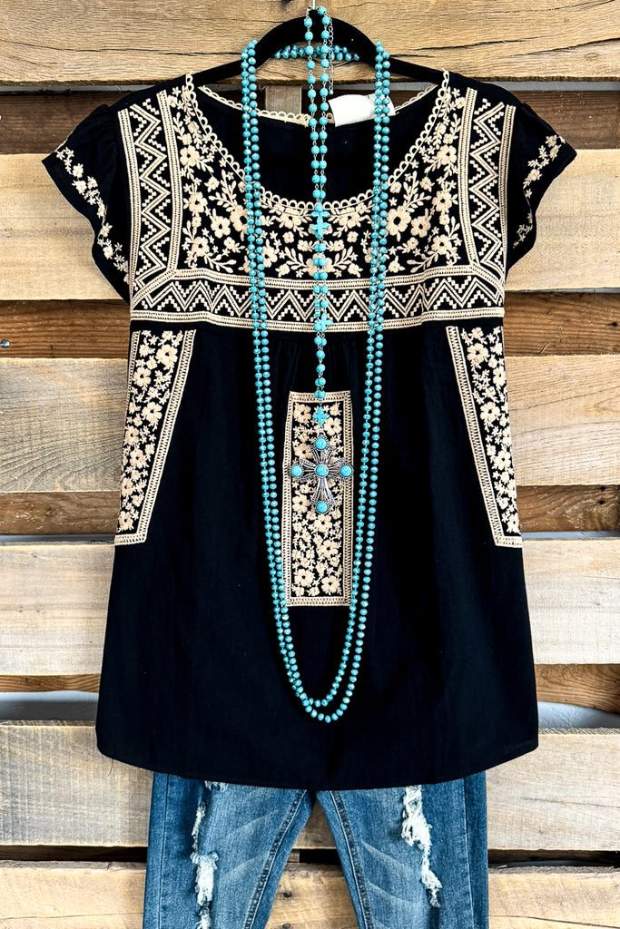 Today's Episode Top - 100% Cotton - Black Taupe