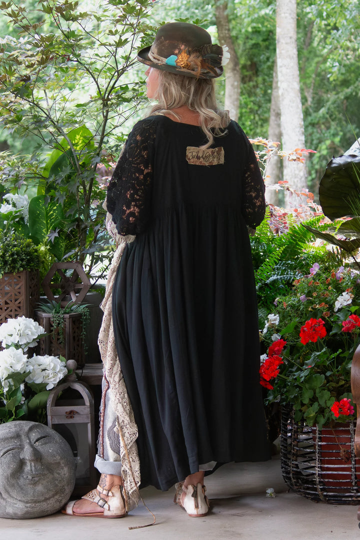 PRE ORDER: Midnight Skies Duster - Black
