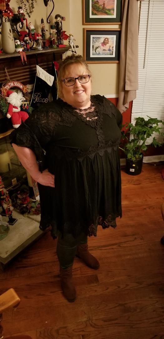 AHB EXCLUSIVE - The Most Beautiful Top - Black