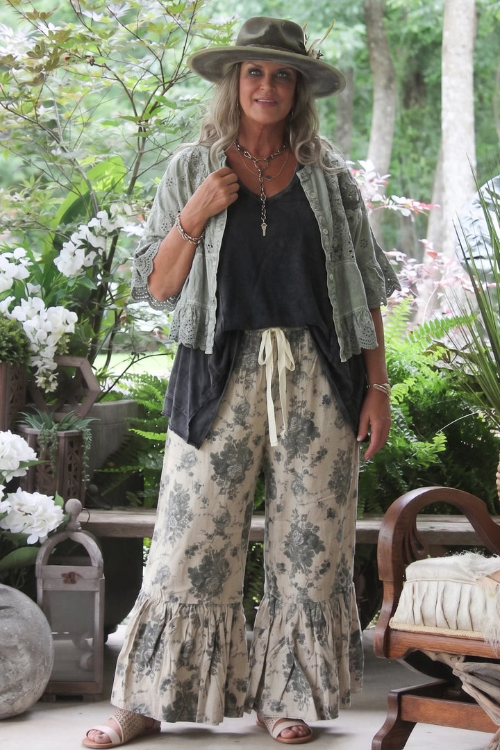 PRE ORDER: Softly Worn Eyelet -100% Cotton - Reversible