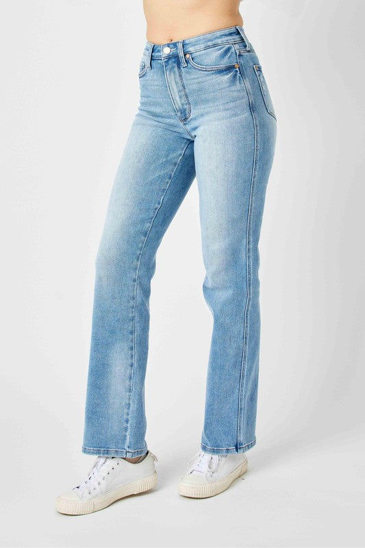 Finding My Groove Jeans - Light Denim - JUDY BLUE - SALE