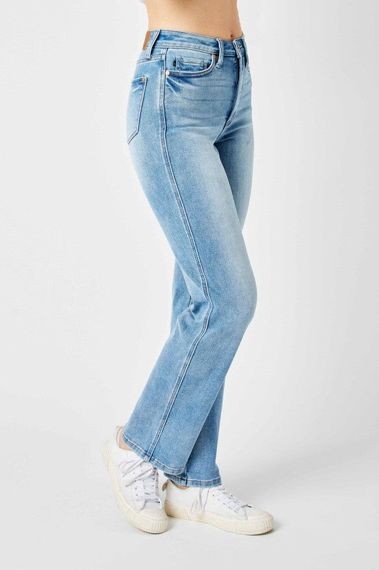 Finding My Groove Jeans - Light Denim - JUDY BLUE - SALE