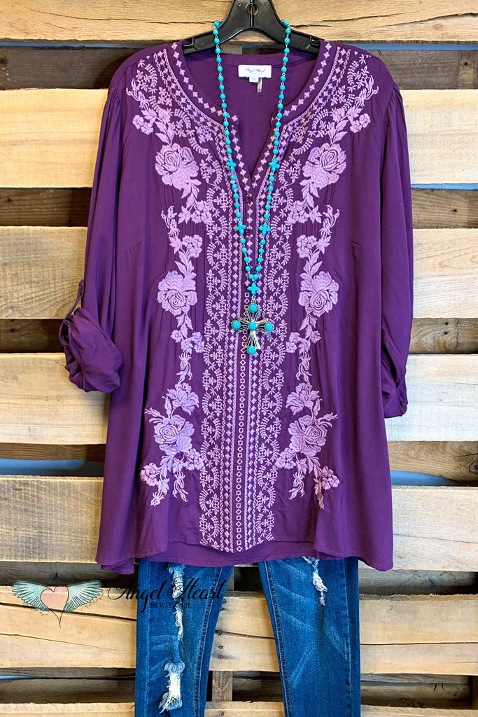 AHB EXCLUSIVE: Love is in The Air Top - Plum