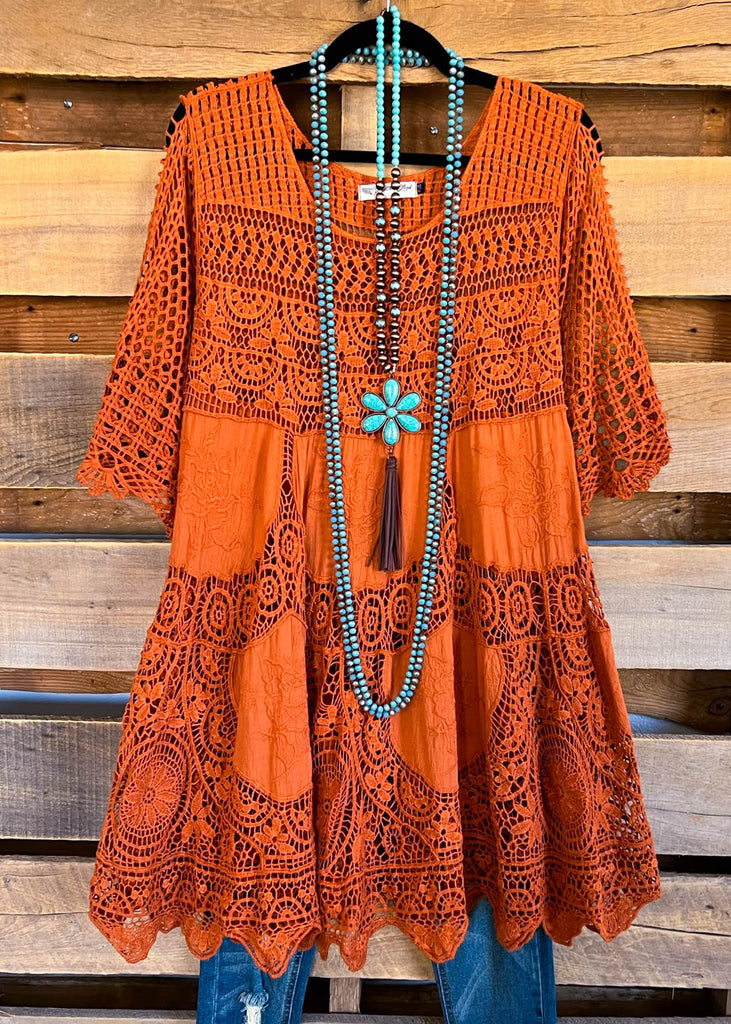 AHB EXCLUSIVE: Delightful Details Top - Rust  - 100% COTTON