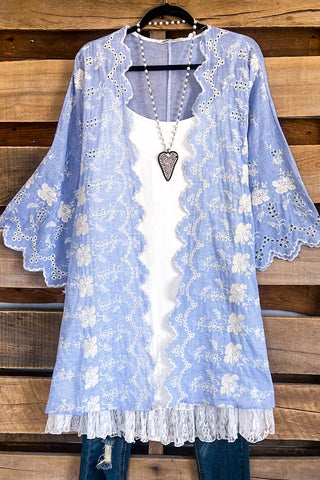 AHB EXCLUSIVE: Be The Inspiration Tunic - White - SALE