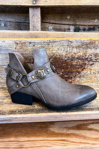 Cross With Me Wedges - Whiskey
