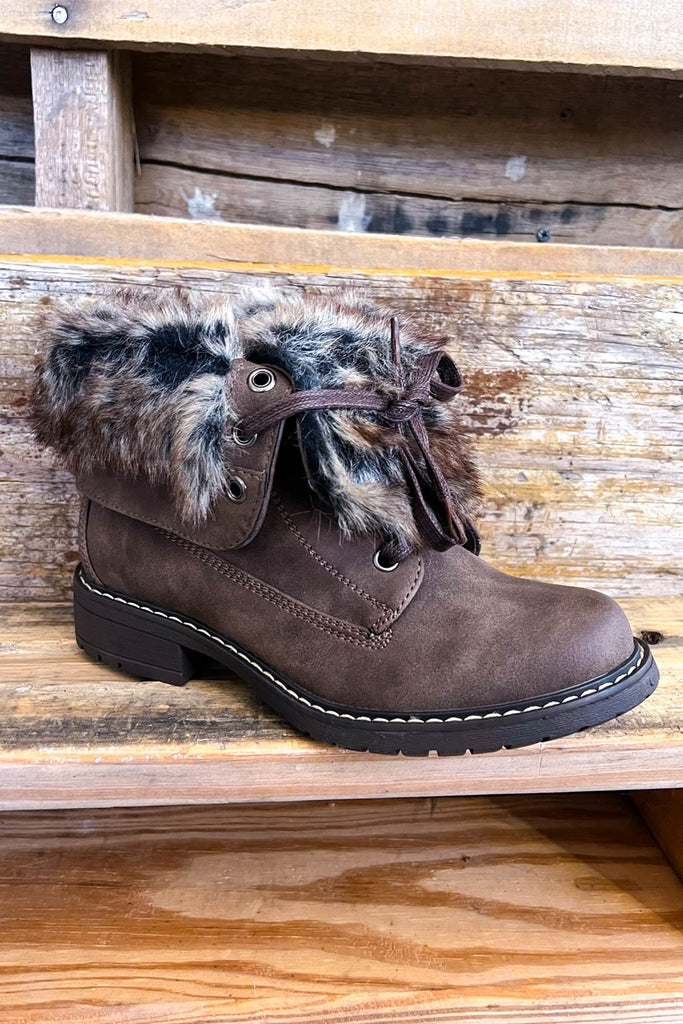 Walk About Faux Fur Booties - Brown (SIZE 6.5/8 LEFT)