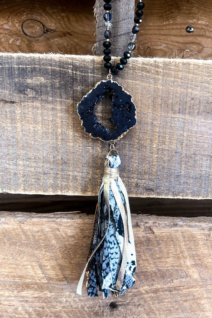 Out For Love Necklace - Black