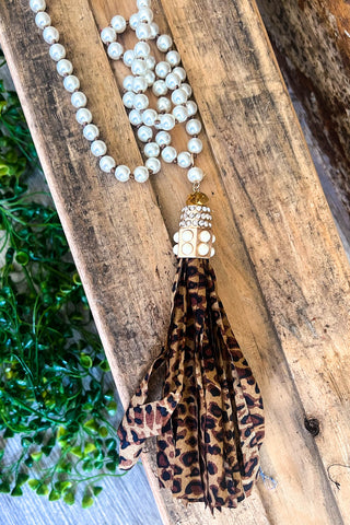 Long Beaded Necklace -Beige/White