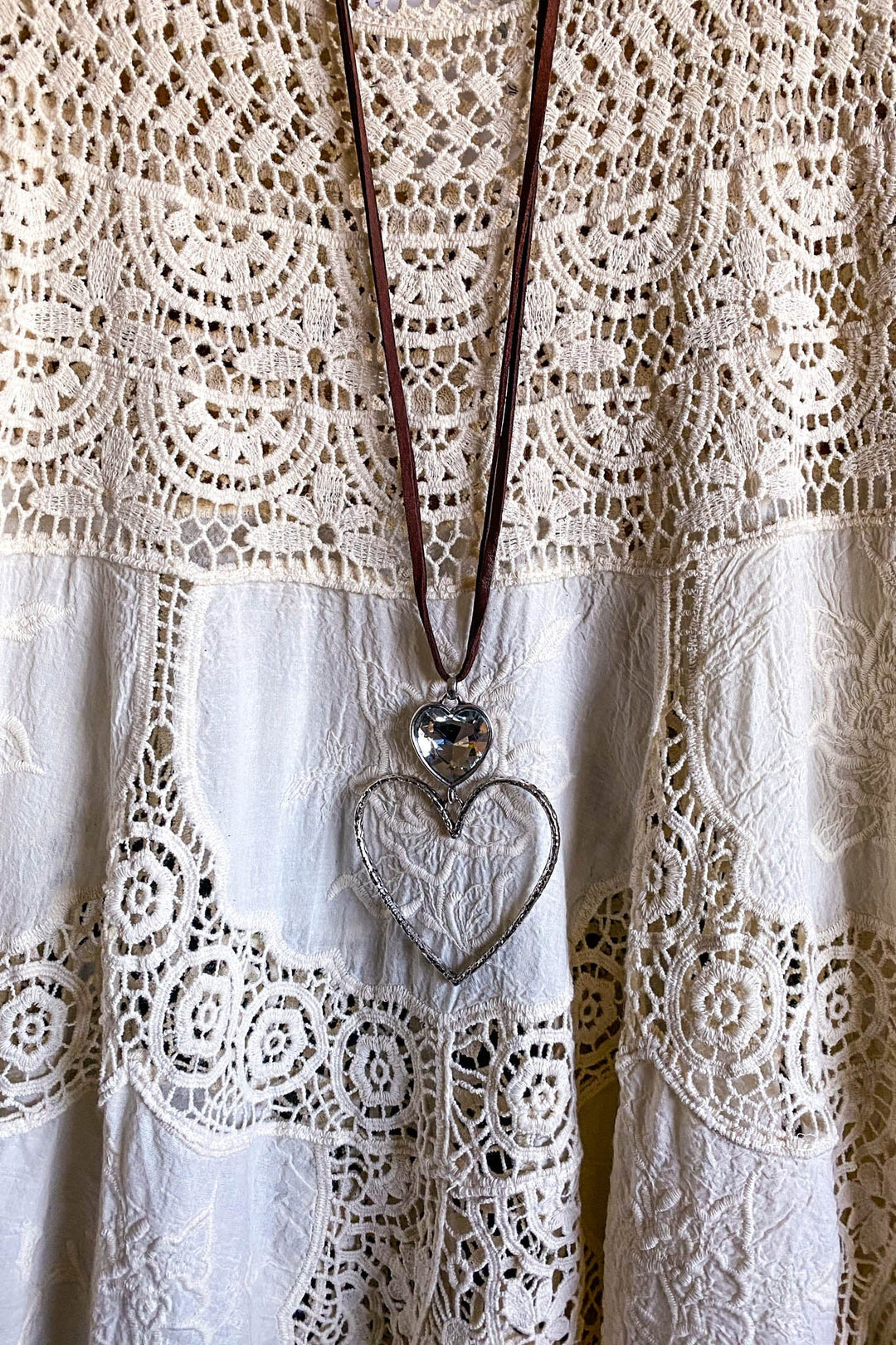 AHB EXCLUSIVE: Delightful Details Top - Natural - 100%  COTTON
