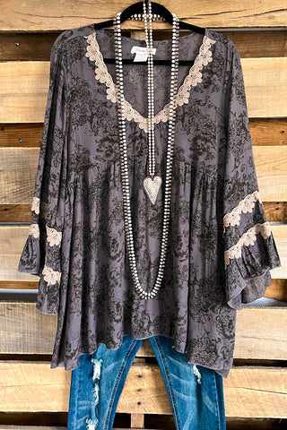 Just You Wait Burnout Velvet Kimono - Brown