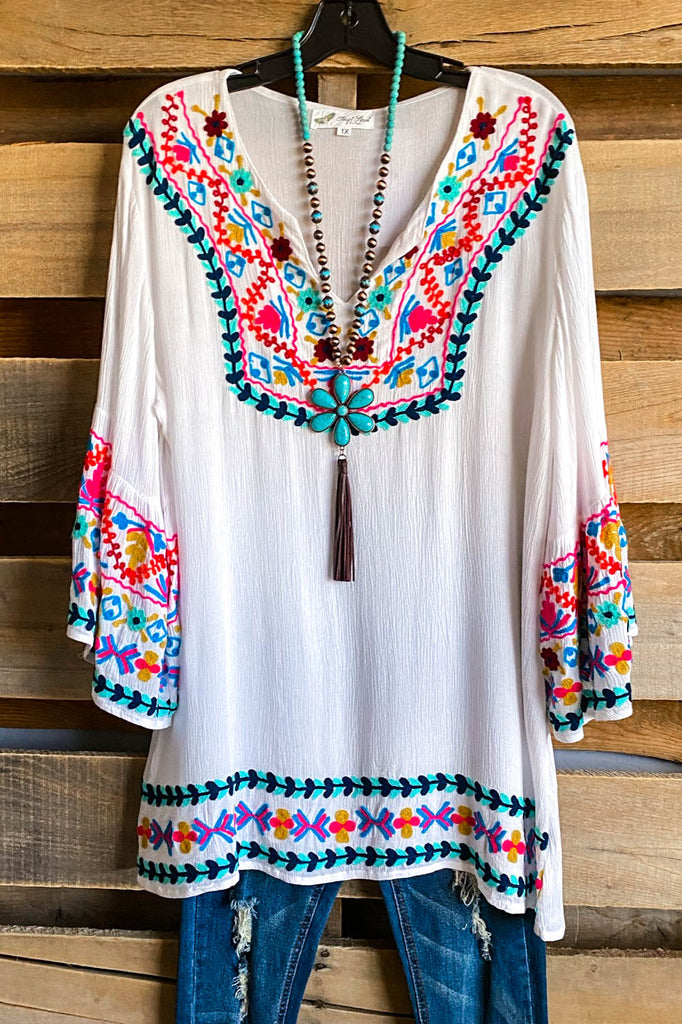 AHB EXCLUSIVE: Open Arms Tunic - White
