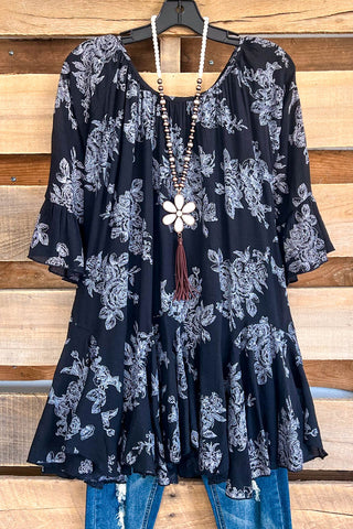 Chasing Dreams Tunic - Navy