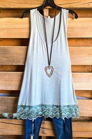 AHB EXCLUSIVE: Taking Hearts Top - Teal