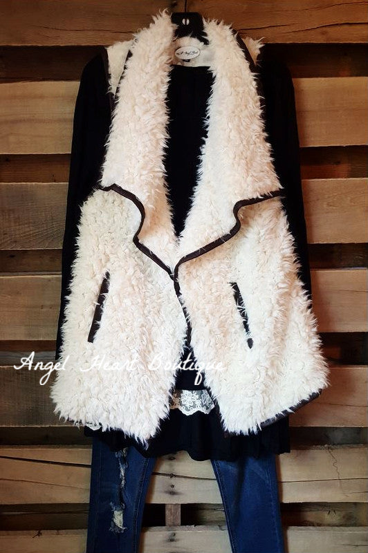 Fur Ever Great Vest - Cream - TCEC - Vest - Angel Heart Boutique  - 2