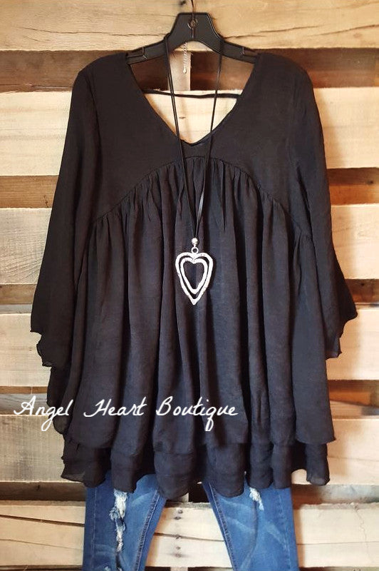 Only Thing That Matters Tunic - Black - Sassybling - Tunic - Angel Heart Boutique  - 1